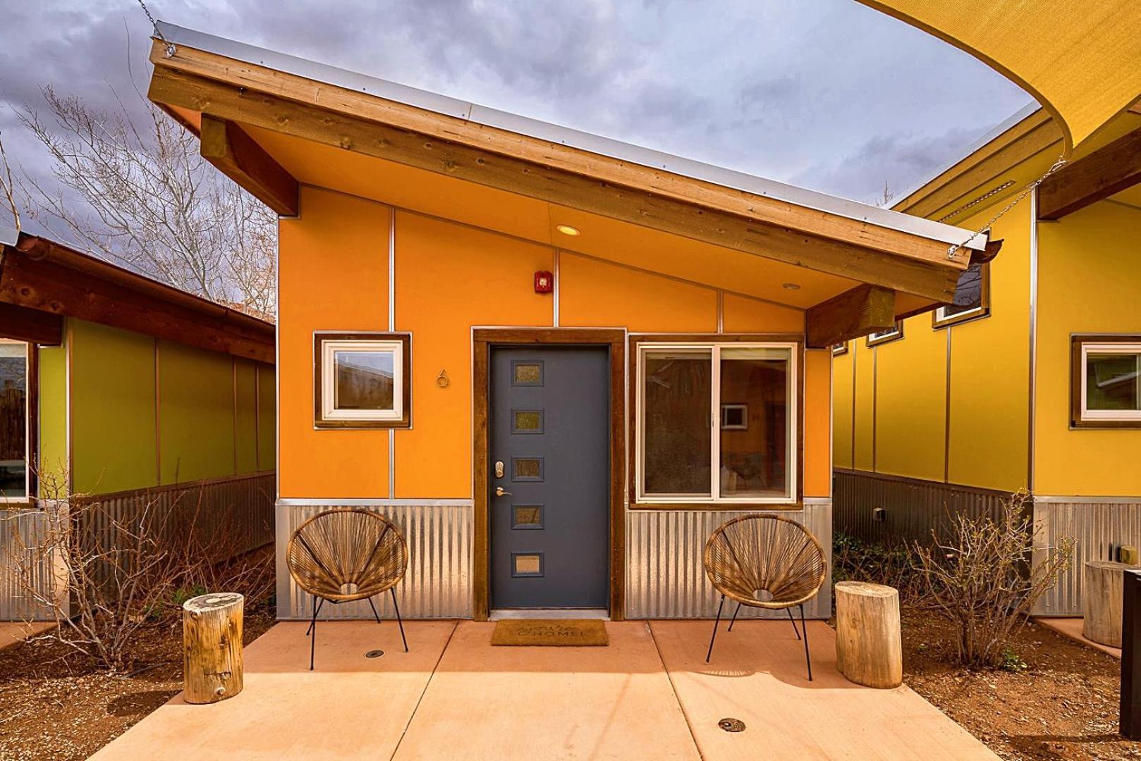 Downtown Kokopelli West 6 - Newly Remodeled Stylish Studio Moab Bagian luar foto